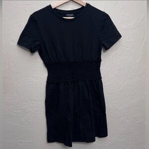 TOPSHOP 100% COTTON BLACK SMOCKED WAIST DRESS SIZE 4